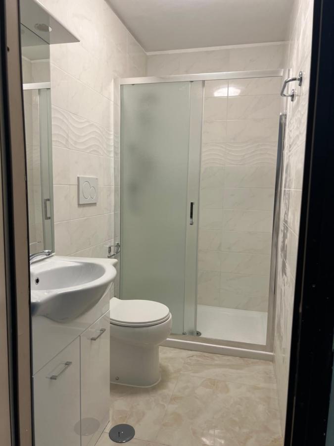 Roma Guest House Luaran gambar