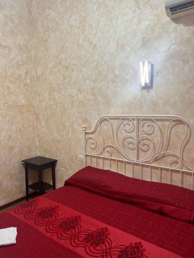 Roma Guest House Luaran gambar