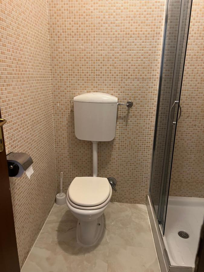 Roma Guest House Luaran gambar