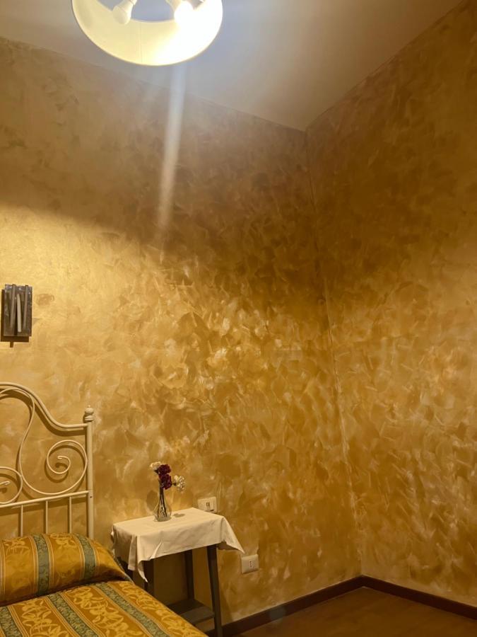 Roma Guest House Luaran gambar
